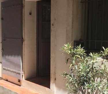 Arles City Centre Apartment | Studio Apartment Centre Historique