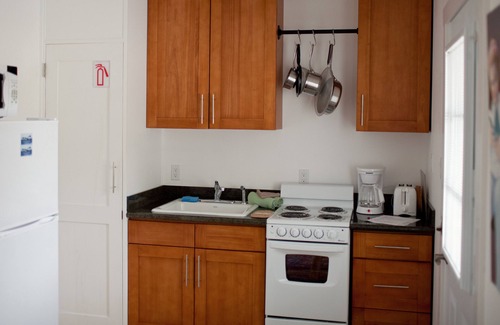 Eastsound Apartment | Studio Apartment in Eastsound, the Heart of Orcas Island - Chinook Studio 3