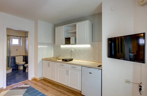 Heviz Apartment | Studio Apartment in Heviz 1