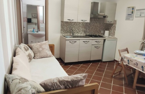 Latina Lido Villa | Studio apartment in Villa with garden