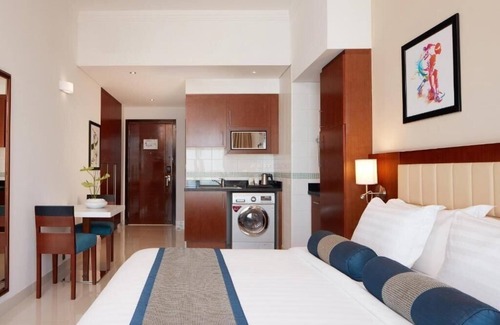Dubai Sports City Hotel | Studio Apartment In Sports City By E R