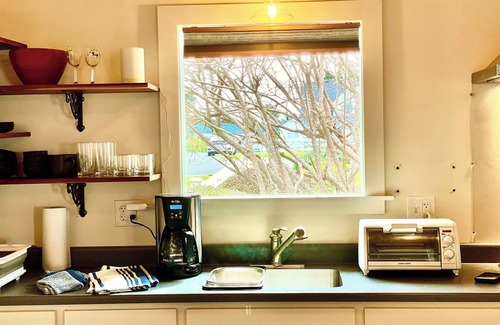 Mendocino Apartment | Studio Apartment in the Heart of Historic Mendocino Village, Monthly Rental
