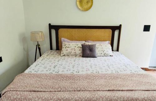 Vanelim Apartment | Studio Apartment jungle view 2minutes drive to the beach
