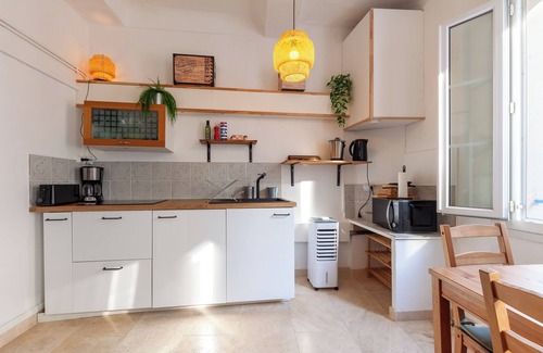 Le Mourillon Apartment | Studio Apartment 'Moderne 2min Des Plages' with Wi-Fi