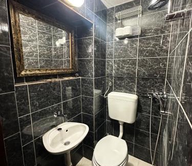 Mostar Old Town Apartment | Studio Apartment Mostari - Stunning Old Bridge View - Perfectly located in Mostar Old Town