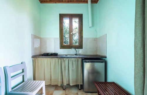 Nikiana Apartment | Studio Apartment 'Old Boat Double 10' with Sea View, Wi-Fi and Air Conditioning