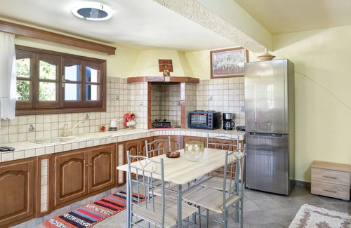 Leros Apartment | Studio Apartment 'Patela' with Sea View, Wi-Fi and Air Conditioning
