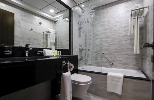 Dubai Hotel | Studio Apartment with free Breakfast