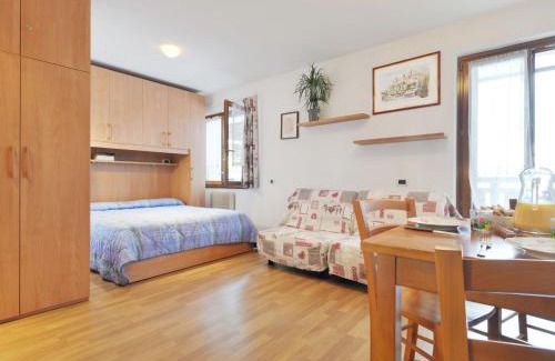 Alba Apartment | Studio Apt 14 by Interhome