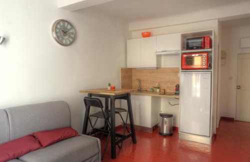 Riez Apartment | Studio au cœur du village provençale de Riez. Dans le Verdon.
