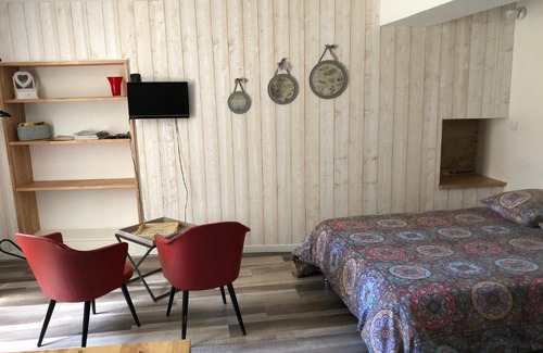 Perigueux Apartment | Studio au centre-ville et historique