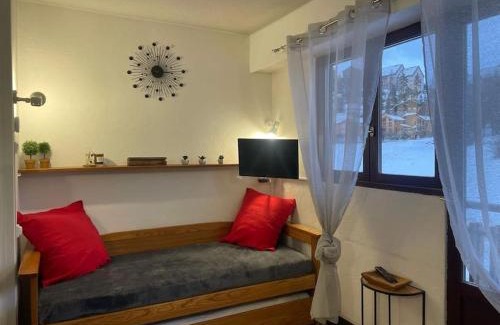 Saint-Etienne-de-Tinee Apartment | STUDIO AURON