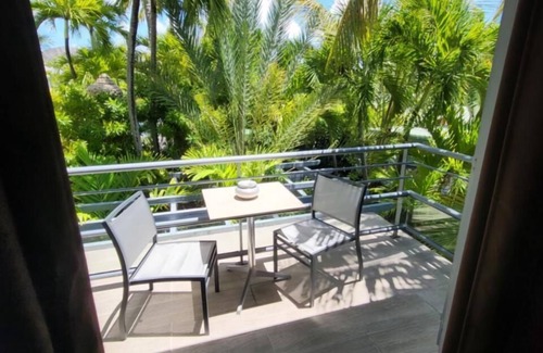Orient Bay Ski Chalet | Studio Boudha Zen Residence Adam et Eve