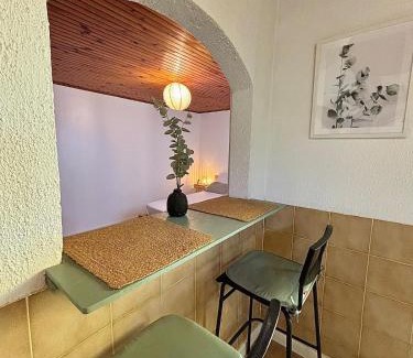 La Seyne-sur-Mer Apartment | Studio Bougainvillier