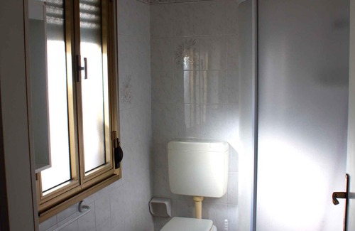Lignano Sabbiadoro Apartment | Studio by the sea with internet and air conditioning