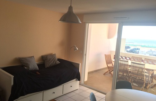 Vieux-Boucau-les-Bains Apartment | Studio cabin sea view
