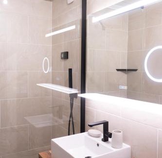 Saint-Gervais-les-Bains Apartment | Studio cabine Au Loup Blanc avec vue Mont Blanc