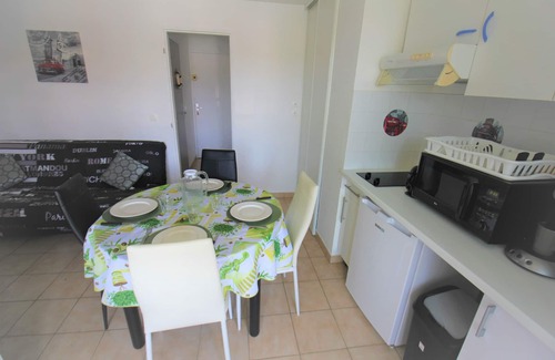 Saint-Cyprien Plage Apartment | Studio cabin with pool in Saint Cyprien Beach Les Capellans 4 people