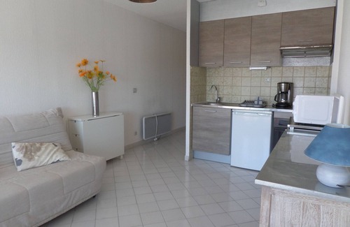 Carnon-Plage Apartment | Studio Cabin - 4 Pax - Carnon - Parking, Pets OK
