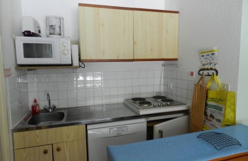 Le Pleynet Apartment | Studio cabin near slopes with balcony, elevator, and ski locker