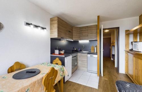 La Rosiere Apartment | Studio cabine à 80m des pistes avec parking et balcon exposé sud - FR-1-398-643