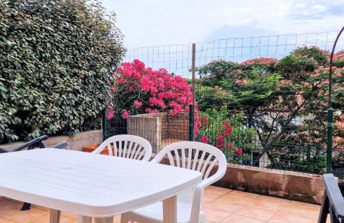 Banyuls-sur-Mer Apartment | Studio cabine à Banyuls-sur-Mer, terrasse, parking privé, proche centre-ville et plage - FR-1-309-277