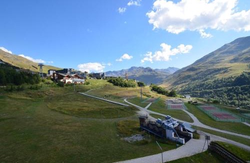 Les Menuires Apartment | Studio cabine 4 pers, balcon, proximité télécabine, Preyerand - FR-1-452-320