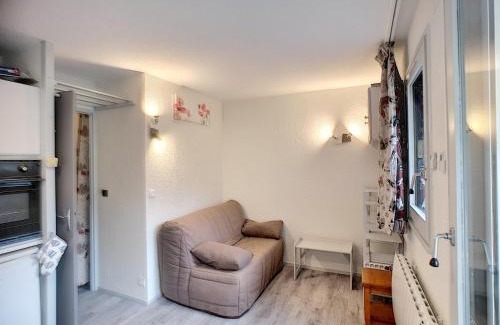 Reberty Apartment | Studio cabine agréable 4 pers, sud, wifi, proche pistes et commerces - FR-1-178-176