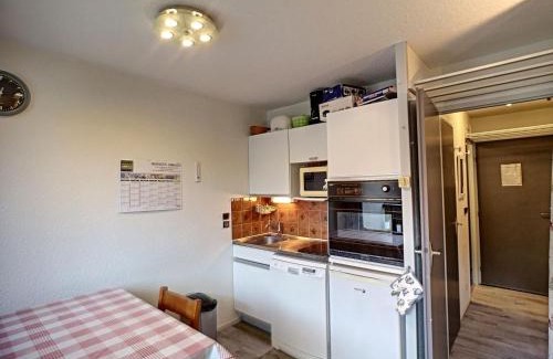 Reberty Apartment | Studio cabine agréable 4 pers, sud, wifi, proche pistes et commerces - FR-1-178-176