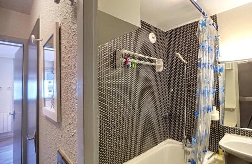 Reberty Apartment | Studio cabine agréable 4 pers, sud, wifi, proche pistes et commerces - FR-1-178-176