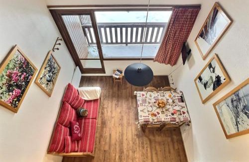 Val-d'Isere Apartment | Studio cabine avec mezzanine à 300m du centre et 450m des pistes à Val d'Isère - FR-1-411-61