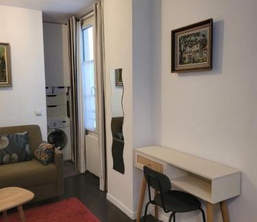 Epinettes Apartment | Studio calme proche Montmartre et Batignolles - Metro 13 et 14