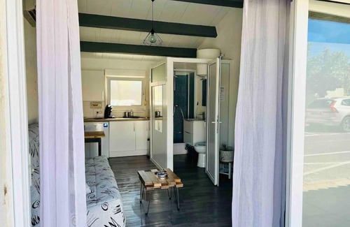 Carnon-Plage Apartment | Studio carnon climatisé à 5min à pied de la plage