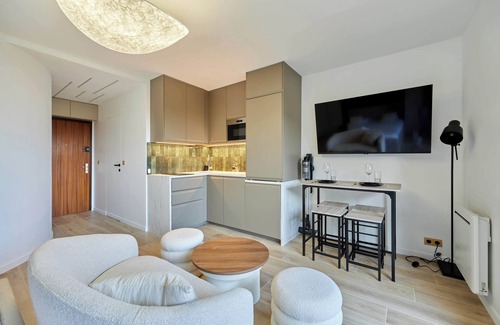 Trouville-sur-Mer Apartment | Studio Casona - Welkeys