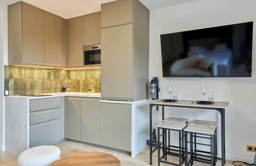 Trouville-sur-Mer Apartment | Studio Casona - Welkeys
