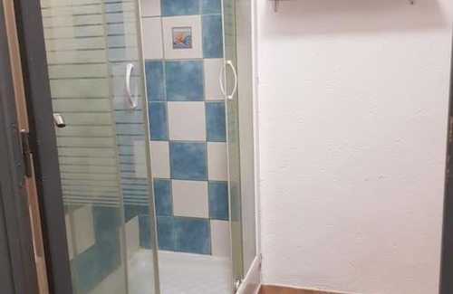 L'Isle-sur-la-Sorgue Apartment | Studio-centre ville