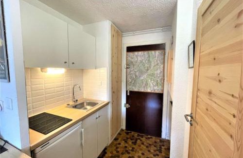 La Salle-les-Alpes Apartment | Studio Charmant avec Piscine, Ski au Pied et Parking à La Salle-les-Alpes - FR-1-330F-115
