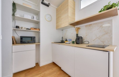 Levallois-Perret Apartment | Studio Chic & Bohème aux Portes de Paris