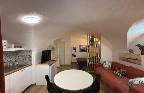 Bastia Apartment | Studio-City-Ensuite with Bath
