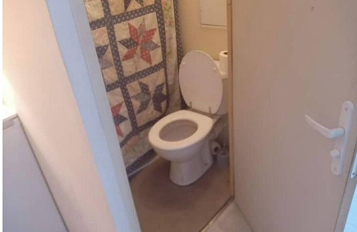 Ceret Apartment | Studio Climatisé Dans le Centre de Céret