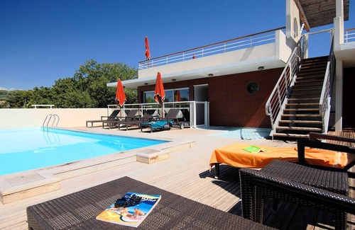 Antibes Apartment | Studio Climatisé Proche des Commerces