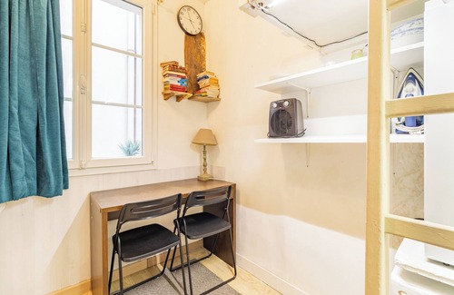Saint-Merri Apartment | Studio close to the Place du Châtelet