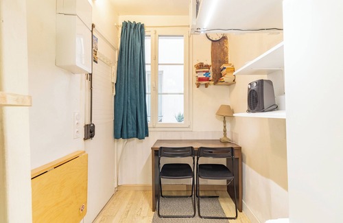 Saint-Merri Apartment | Studio close to the Place du Châtelet