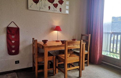 Notre-Dame-de-Bellecombe Apartment | Studio cosy à Notre-Dame-de-Bellecombe pour 4 personnes avec vue panoramique - FR-1-595-10