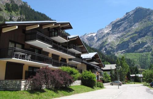 Pralognan-la-Vanoise Apartment | Studio confortable avec grande terrasse ensoleillée, proche commerces et téléphérique. - FR-1-464-2