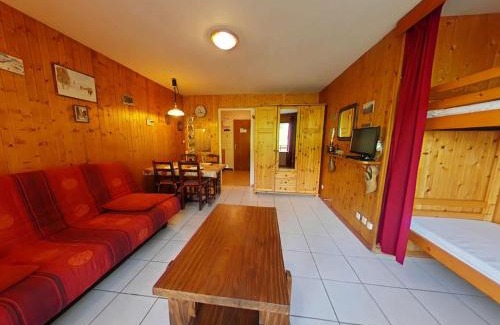 Le Grand-Bornand Apartment | Studio cosy 4 pers, au centre, près des pistes - FR-1-241-114