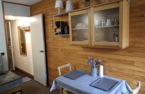 La Plagne-Tarentaise Apartment | Studio cosy au pied des pistes