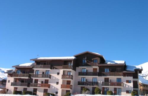 La Toussuire Apartment | Studio cosy avec terrasse sud, proche télésiège et commerces à Fontcouverte-la-Toussuire - FR-1-417-33
