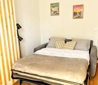Saumur Apartment | STUDIO COSY Gare & centre-ville