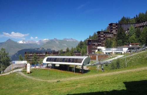 Arc-1600 Apartment | Studio cosy pour 2 à Arc 1600, ski aux pieds, proche commerces et remontées mécaniques - FR-1-411-446
